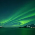 船屋 24hrs Northern Lights & Whale Watching Cruise